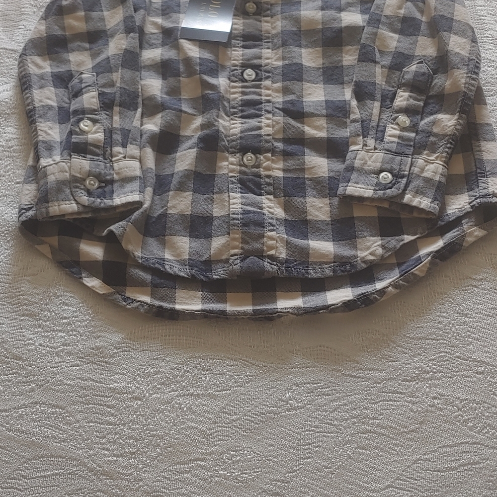 Boys button down collar Polo long sleeve shirt.